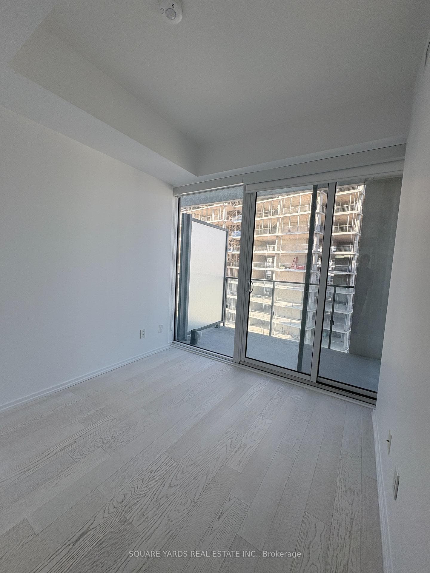 5 Soudan Avenue Unit 2607 photo 6