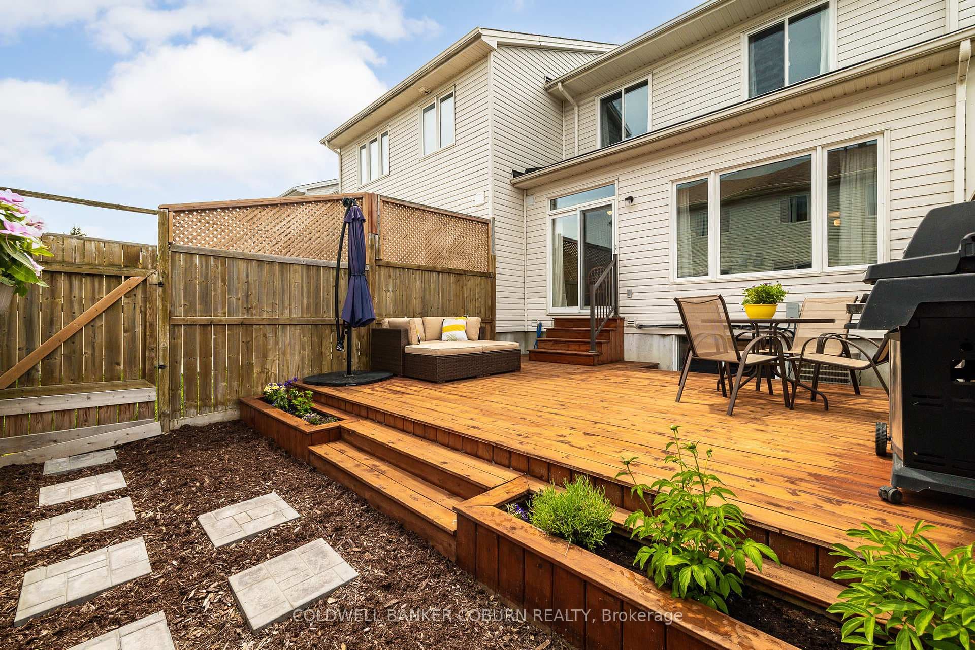 238 Arrita Street photo 36