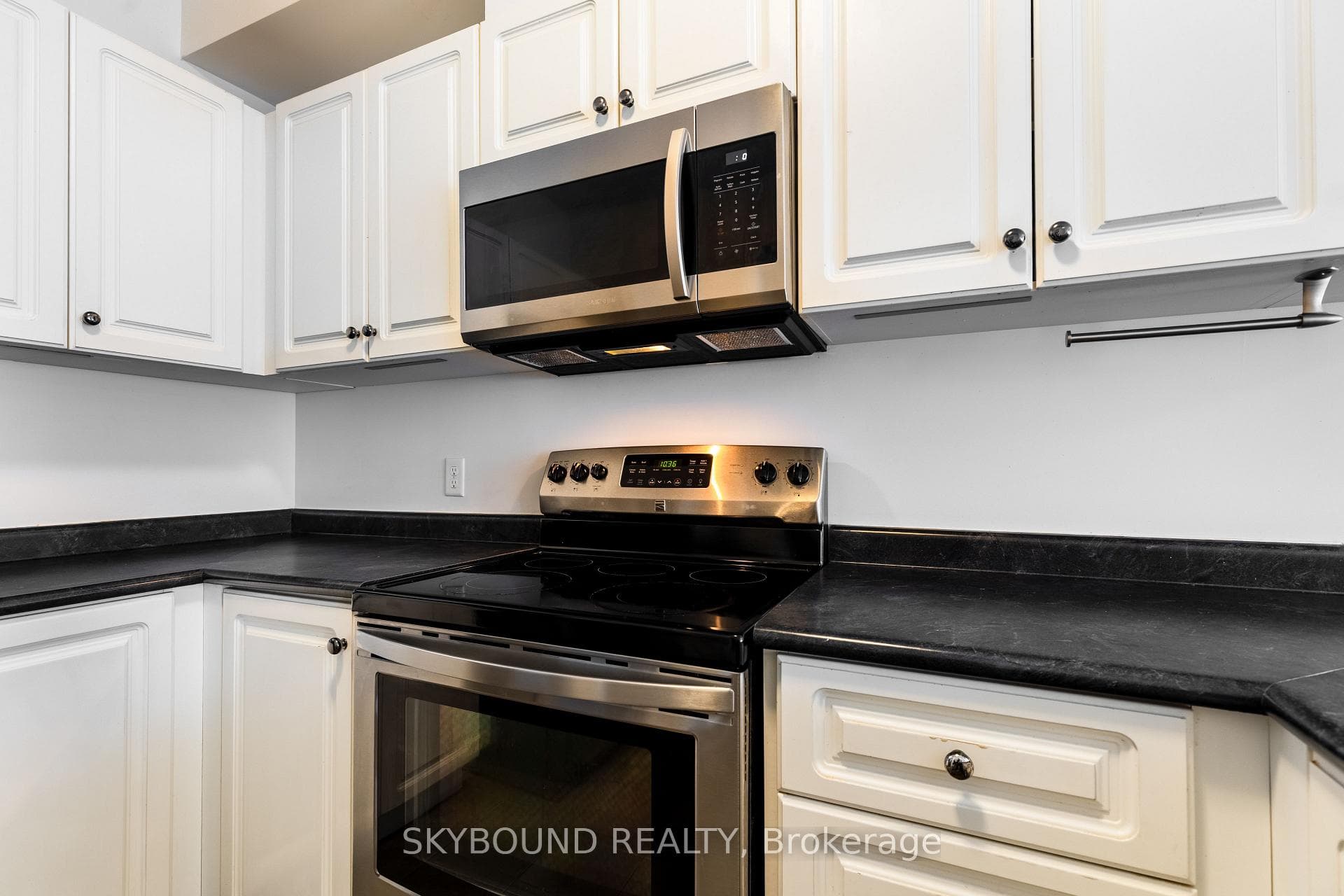 257 Carla Avenue Unit 12 photo 22