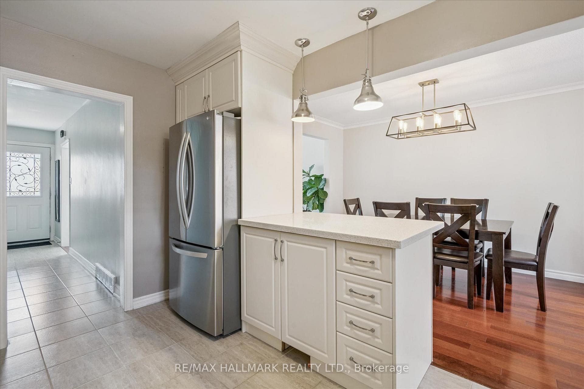 776 Danforth Road photo 11