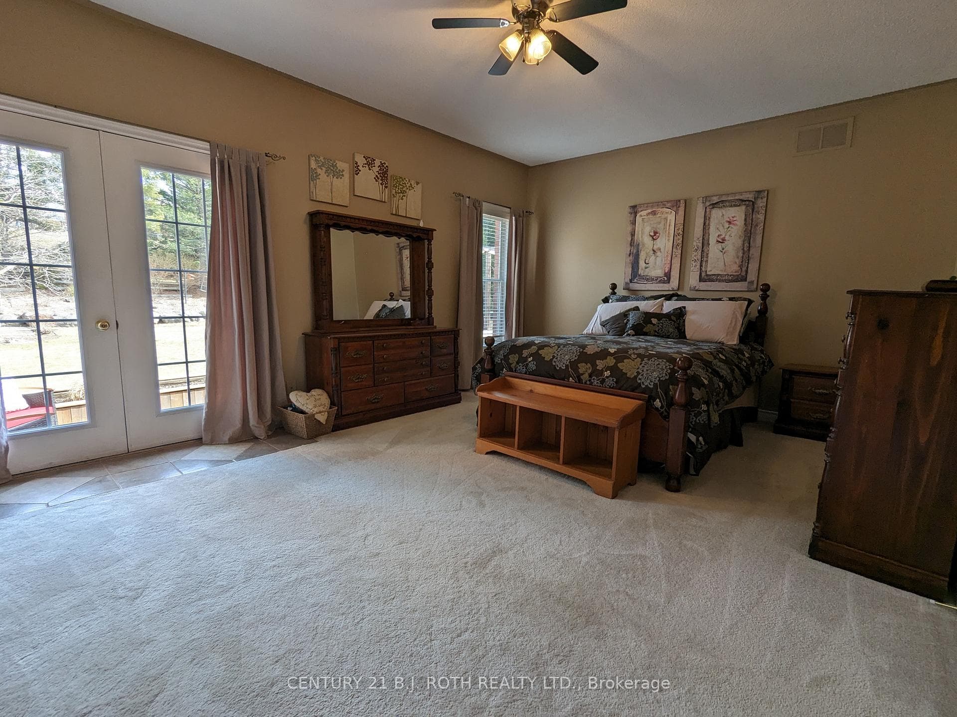 939 Sloan Circle Drive photo 24