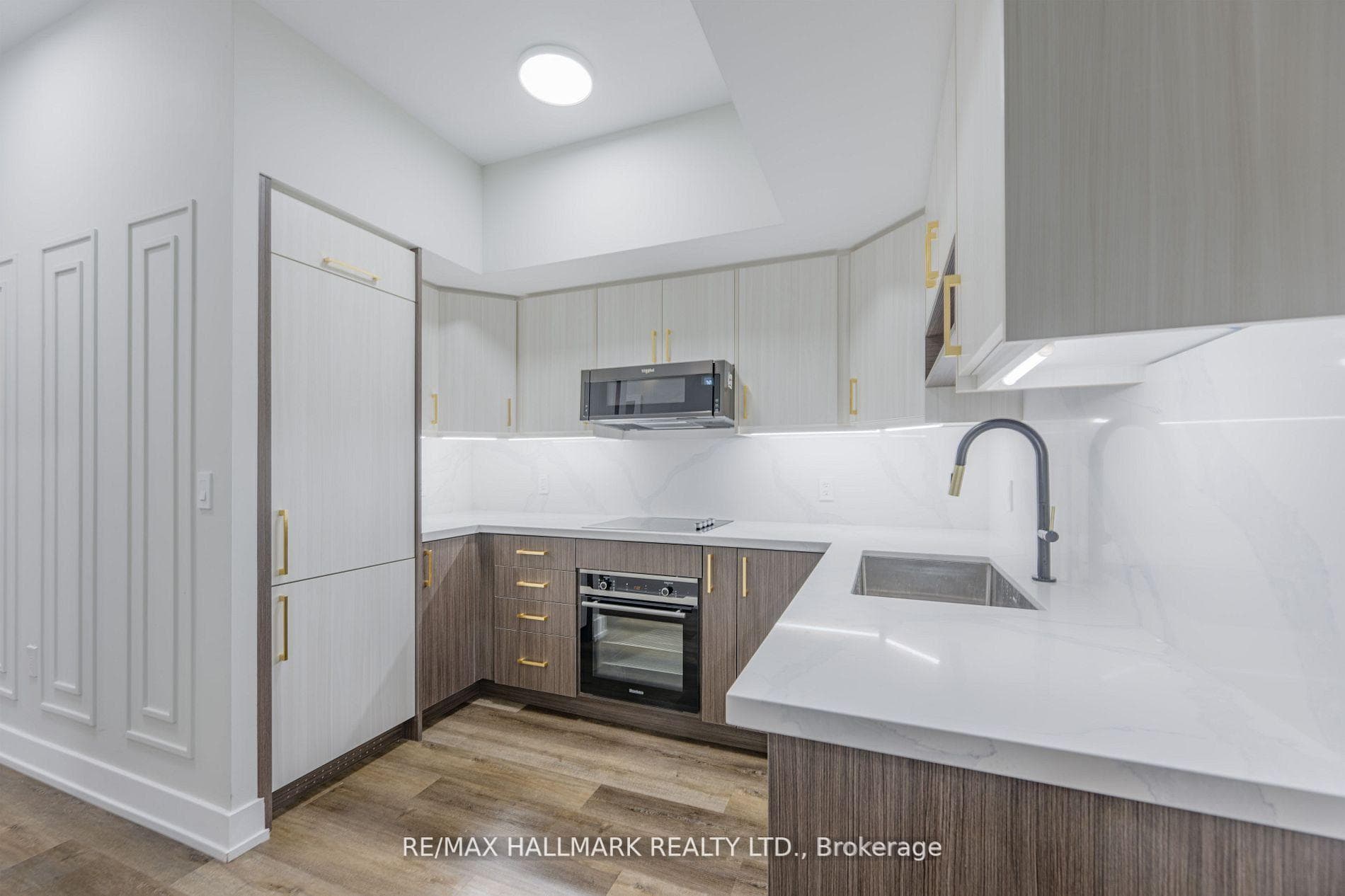 20 Shore Breeze Drive Unit 311 photo 6