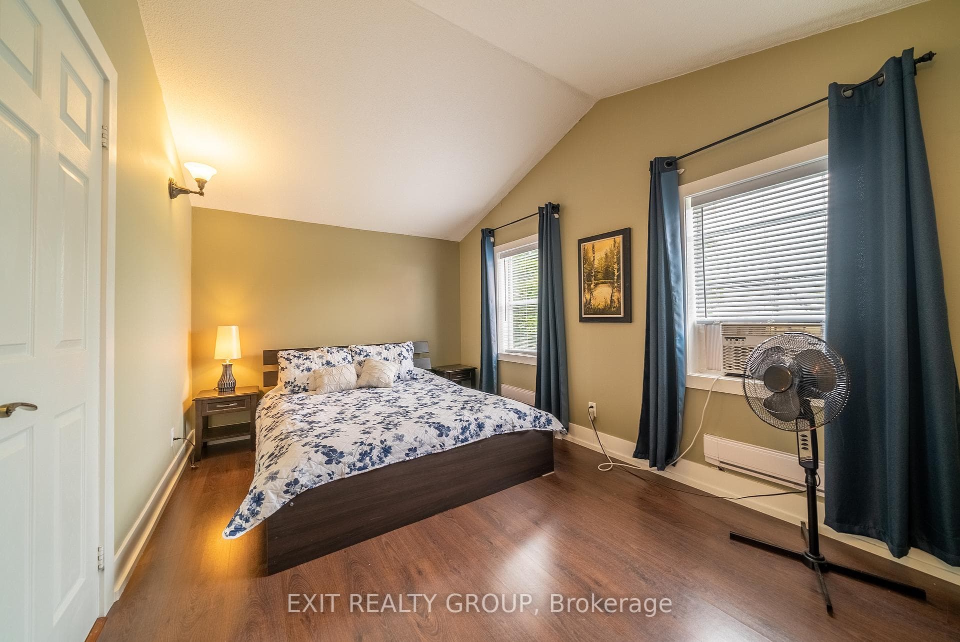 38 Grist Mill Lane photo 24