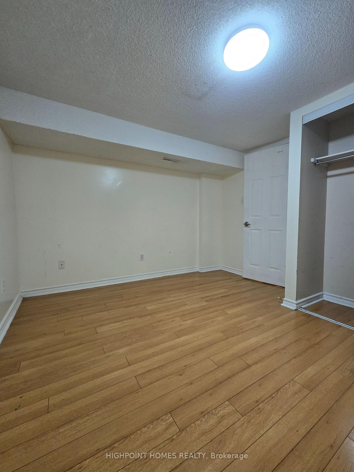 25 Chandler Drive Unit Lower photo 9