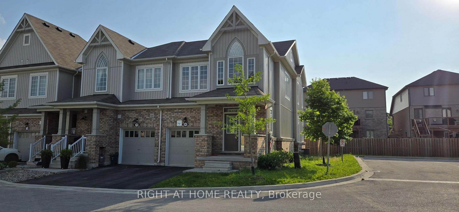 80 Leeson Street photo 1