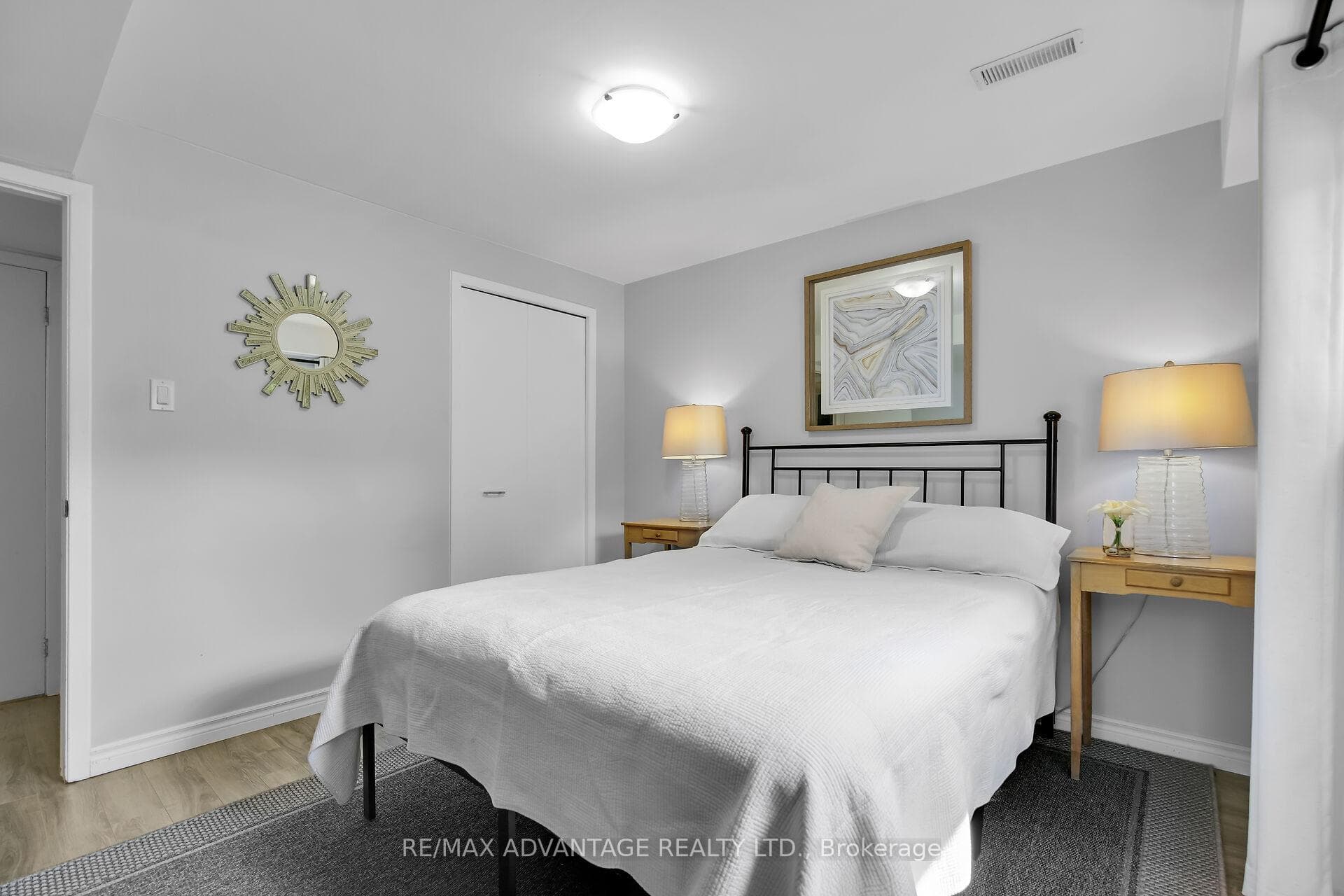 219 Highview Avenue photo 24