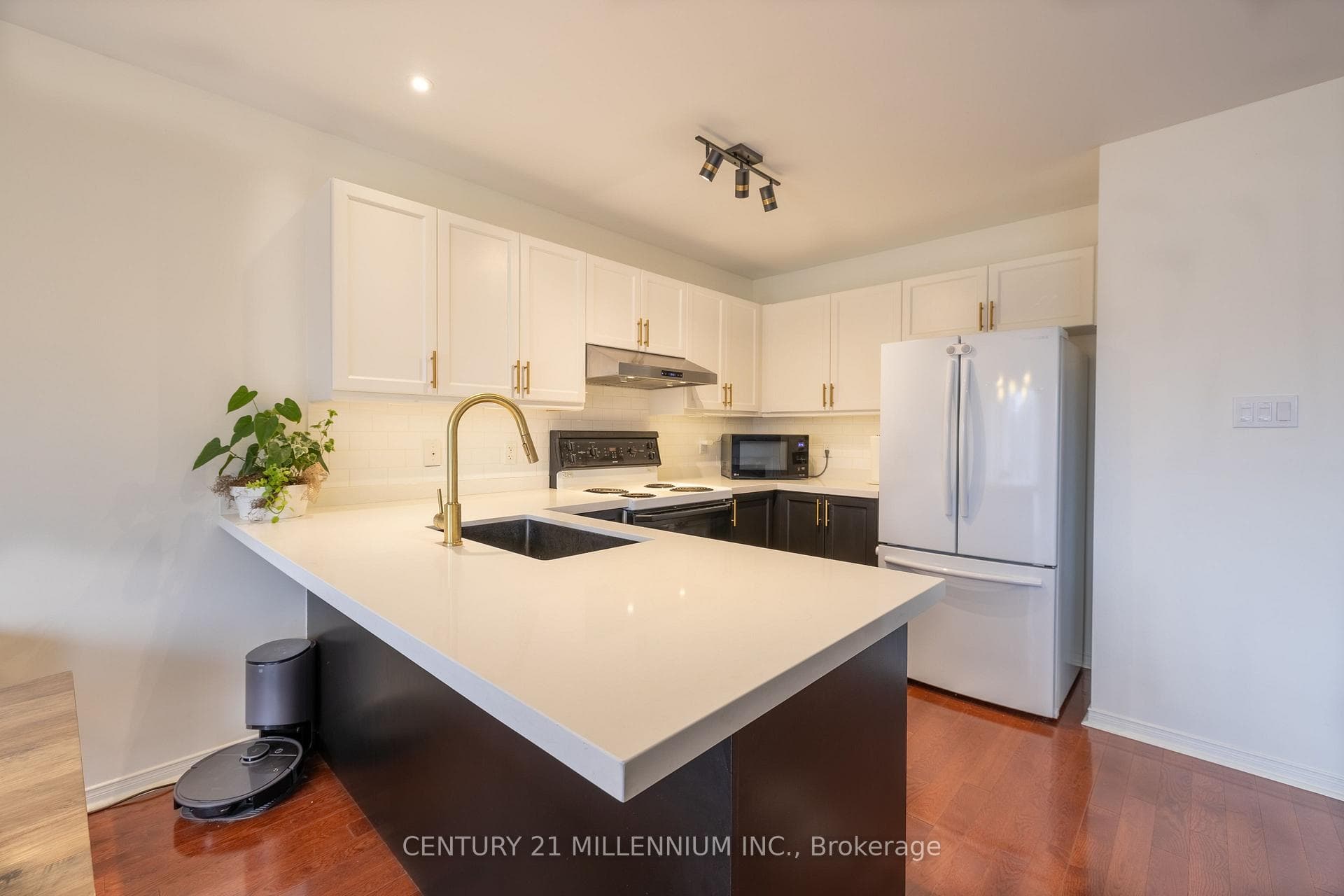 64 Rose Valley Way photo 7