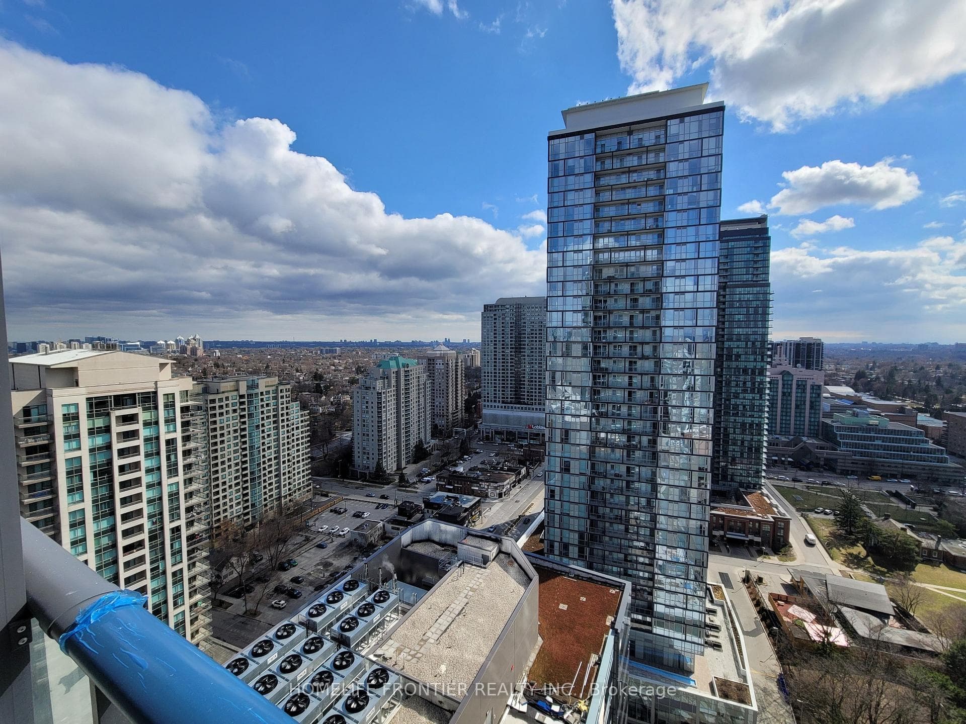 15 Ellerslie Avenue Unit 2504 photo 12