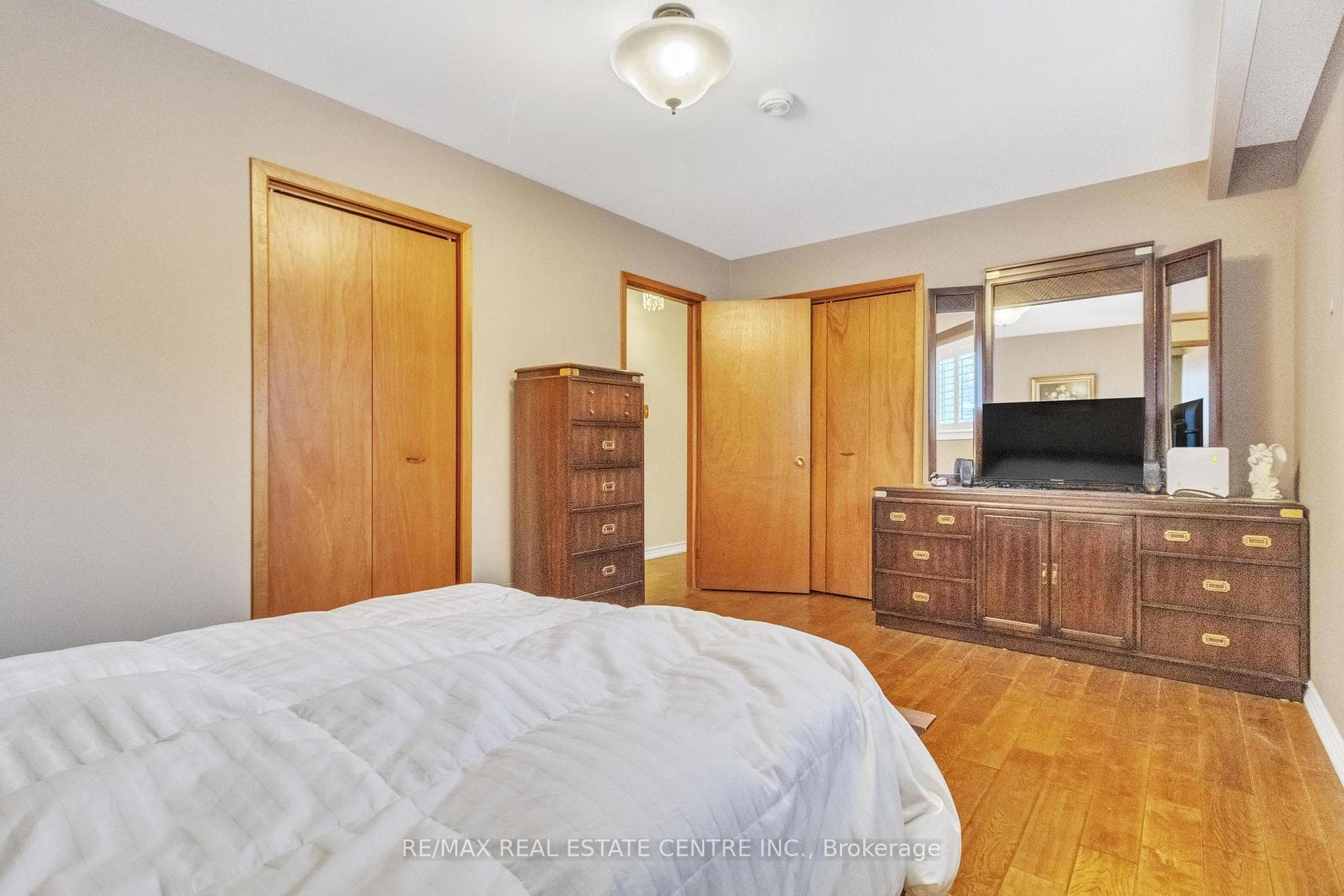 19 Meadowland Gate photo 23