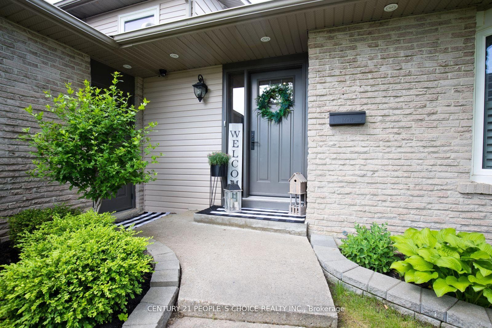 32 Jerome Crescent photo 6