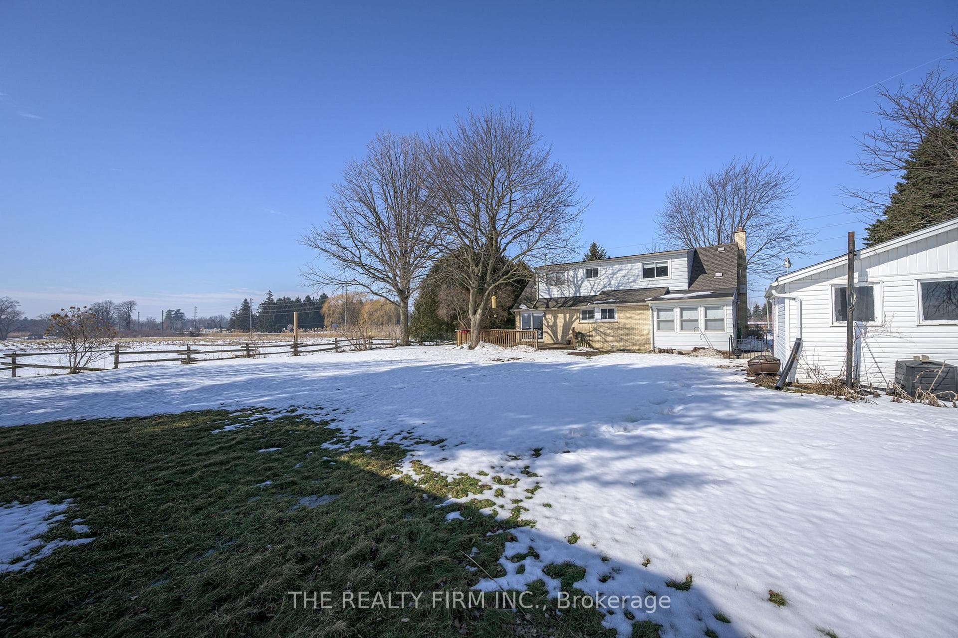 15233 Medway Road photo 47