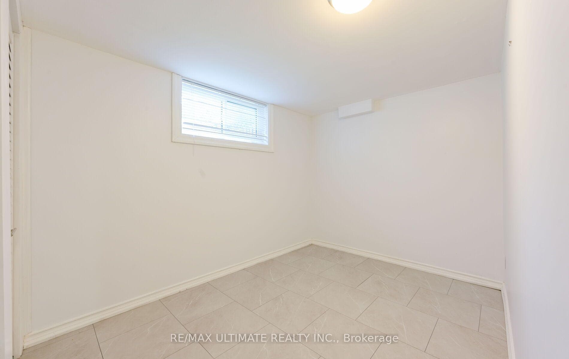 1255 Forestwood Drive photo 18