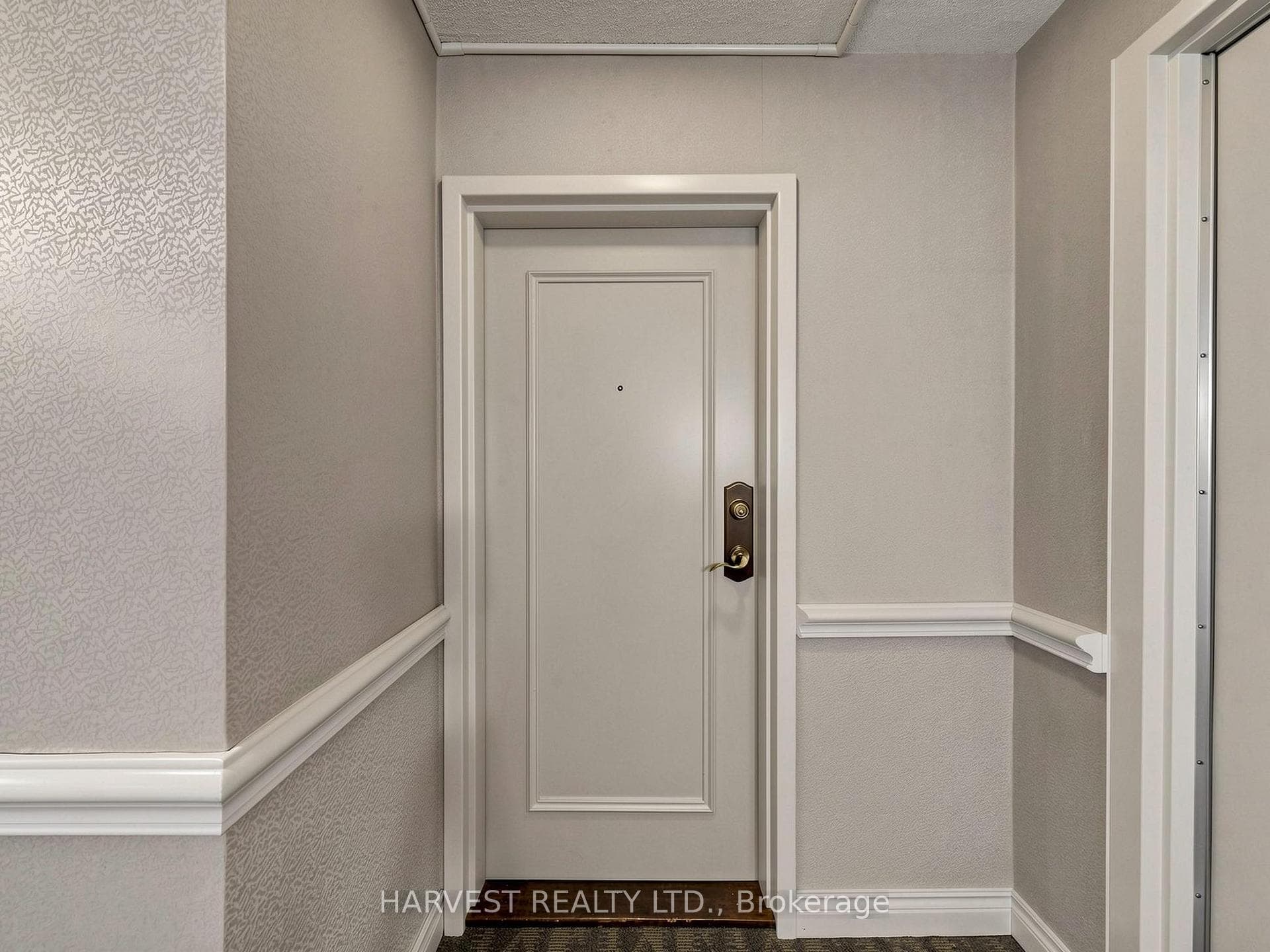 30 Thunder Grove Unit 305 photo 3