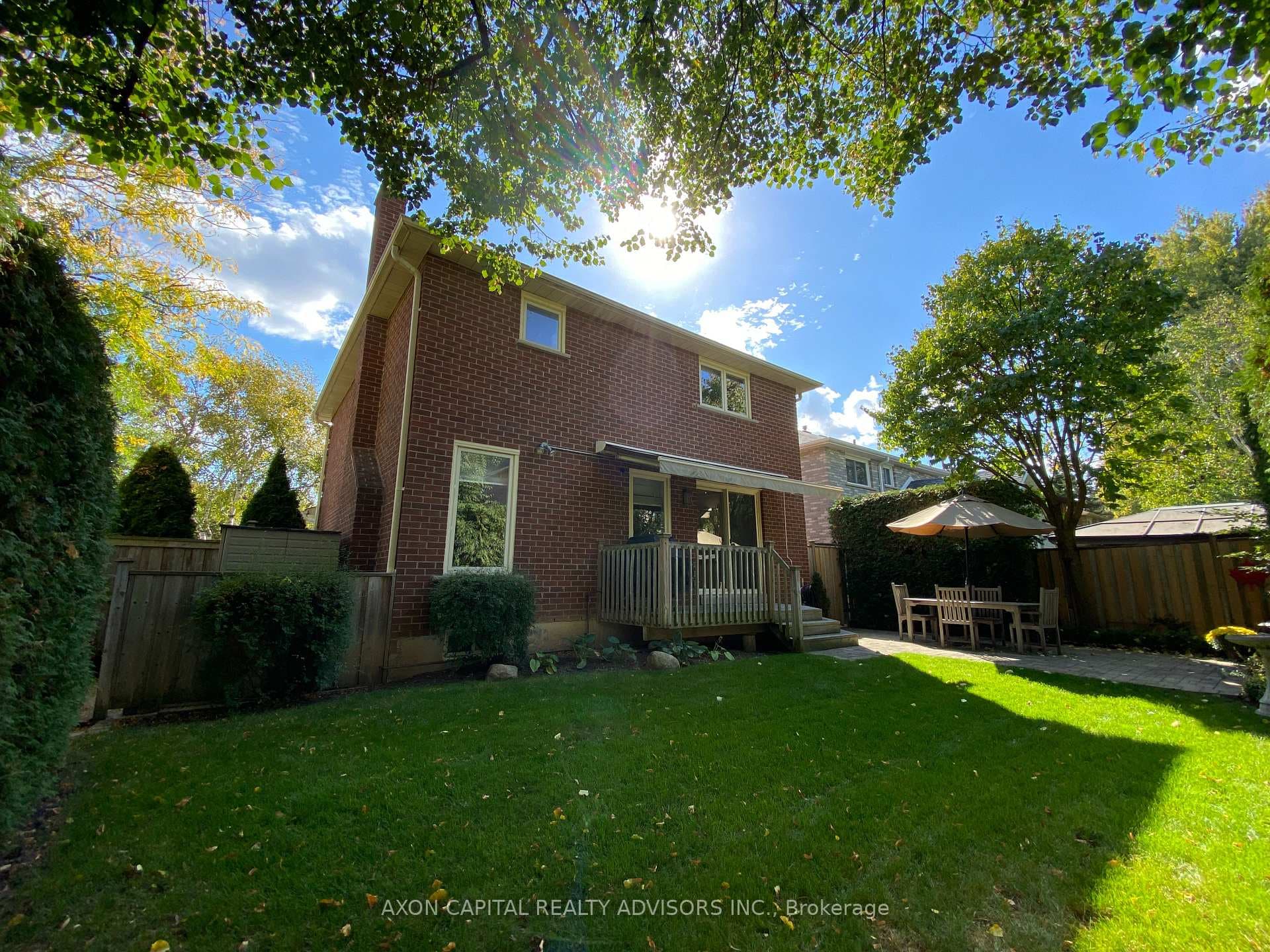 74 Eleanor Circle photo 24