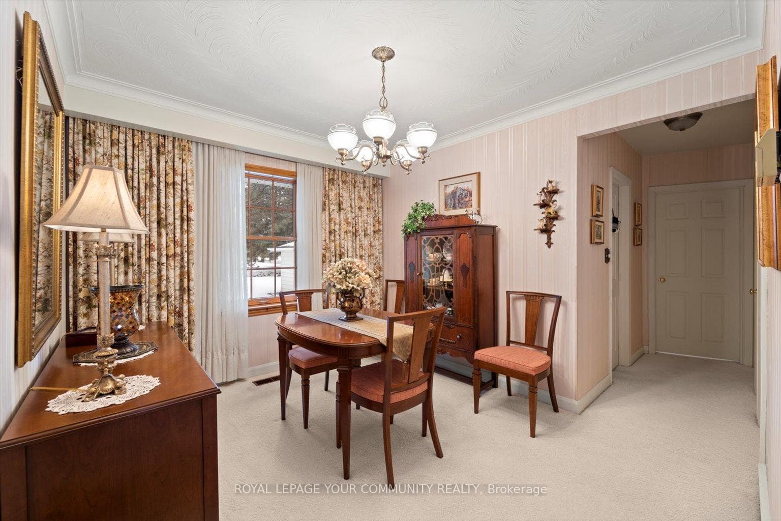 85 Patricia Drive photo 10