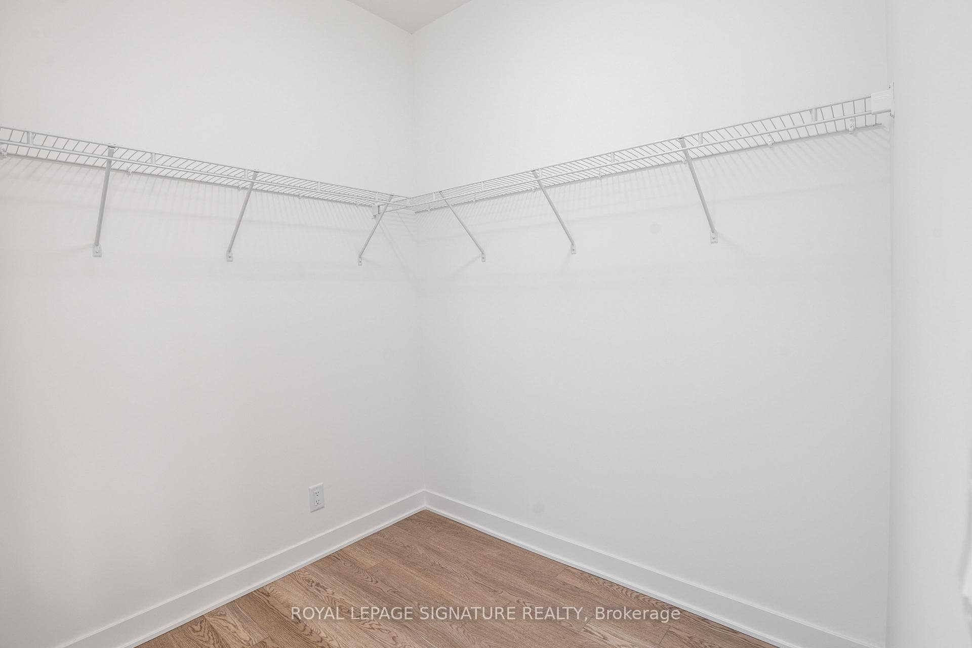 51 Clarington Boulevard Unit 520 photo 14