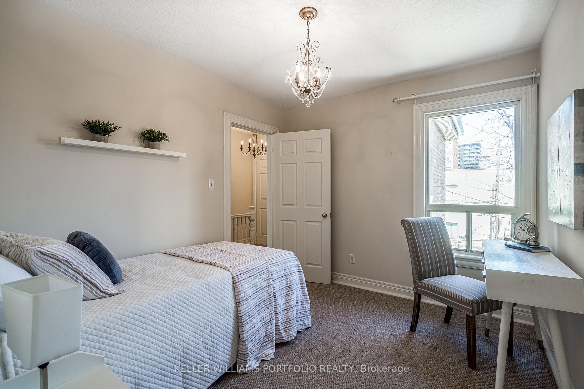 213 Jackson Street photo 19