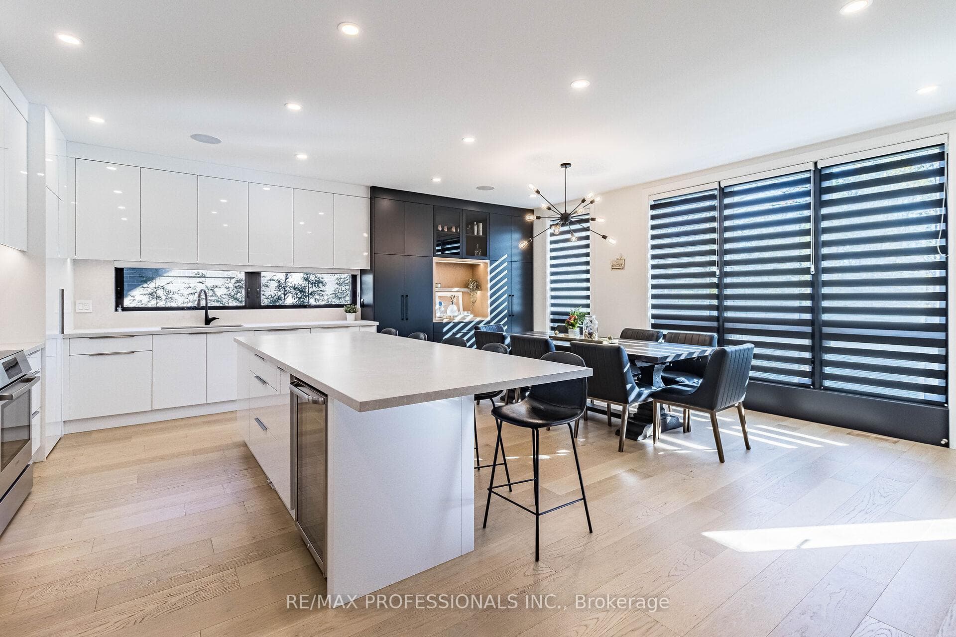 39 Millburn Drive photo 8