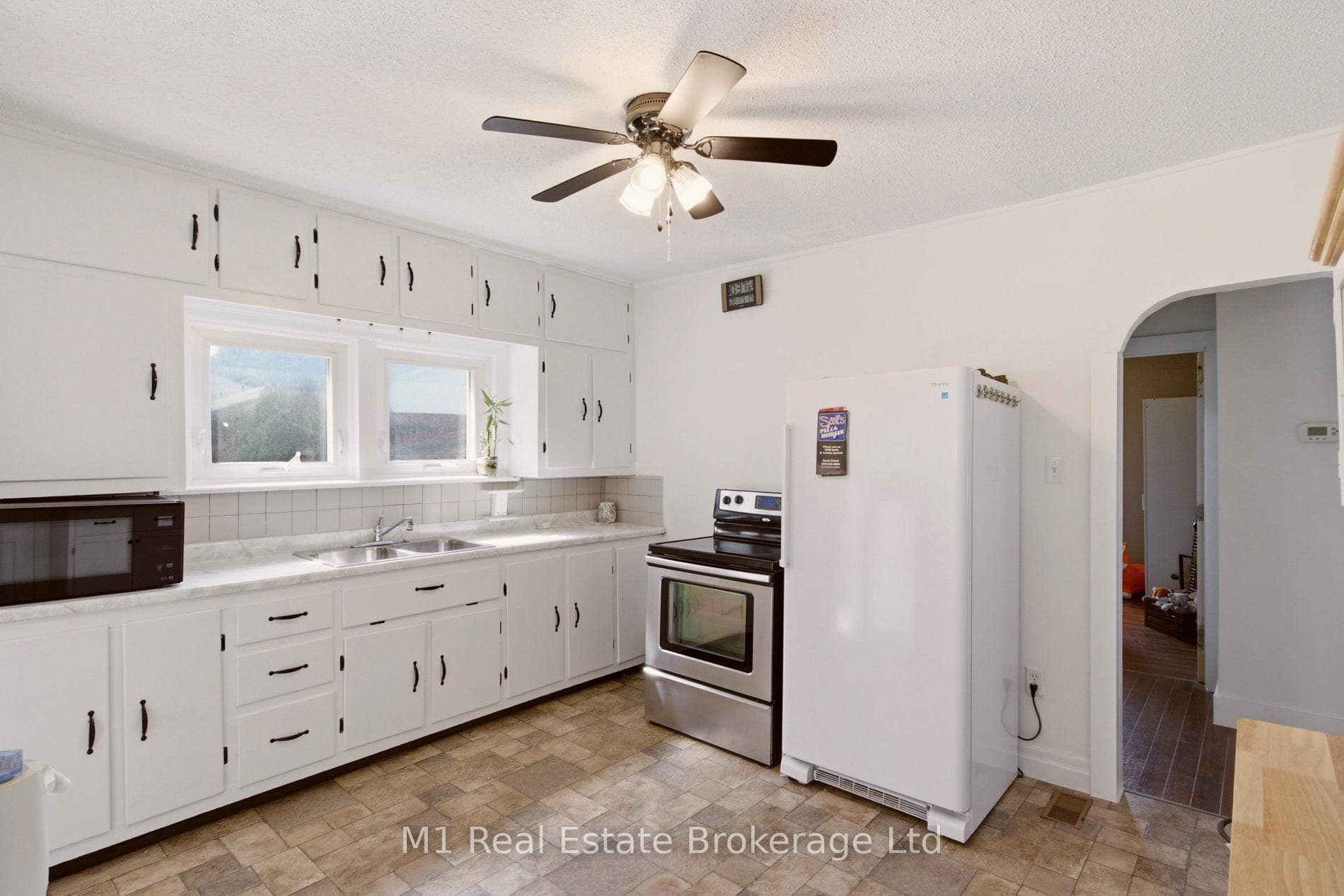 204 King Street photo 13