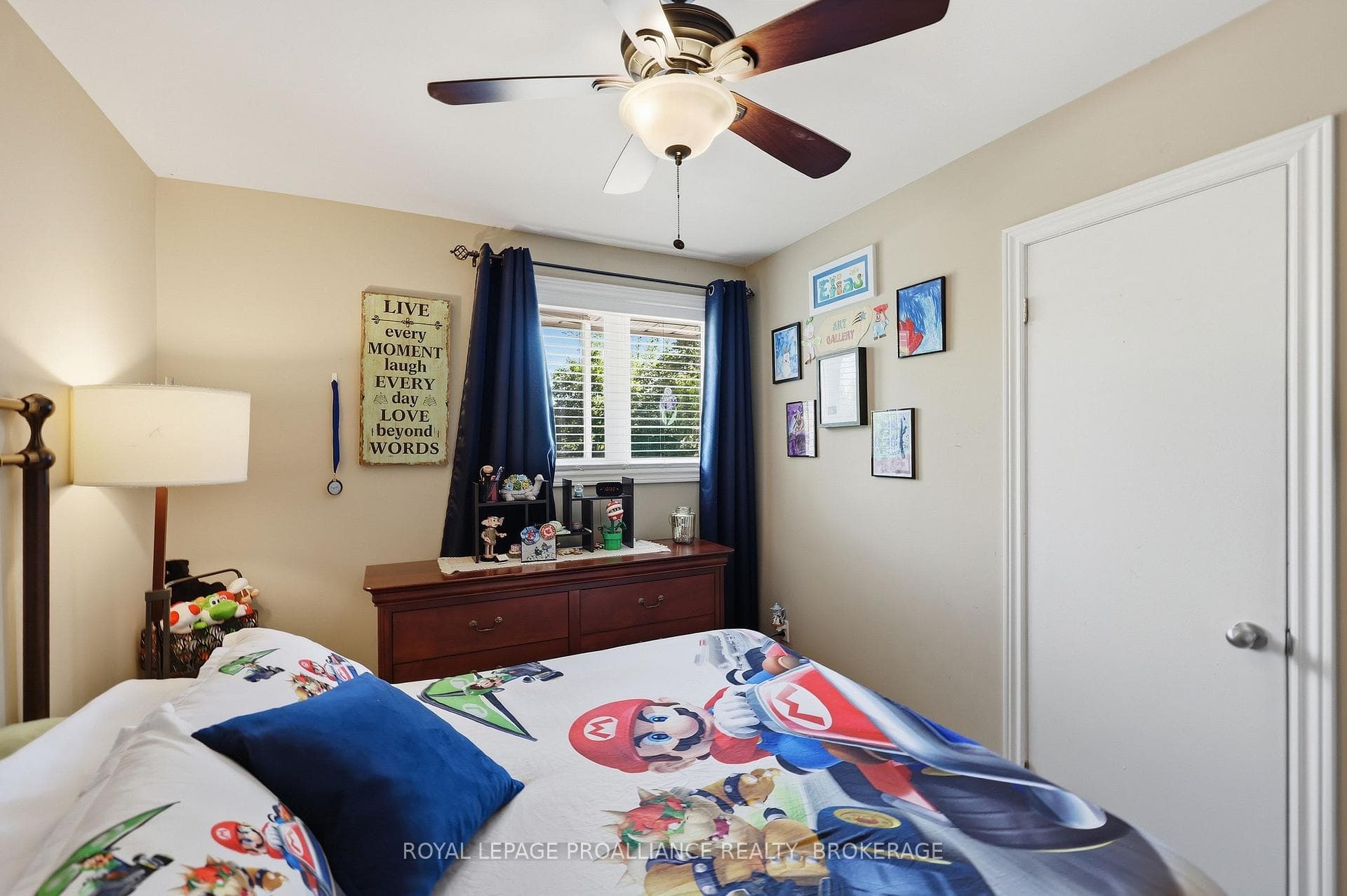 317 Avenue Road photo 44
