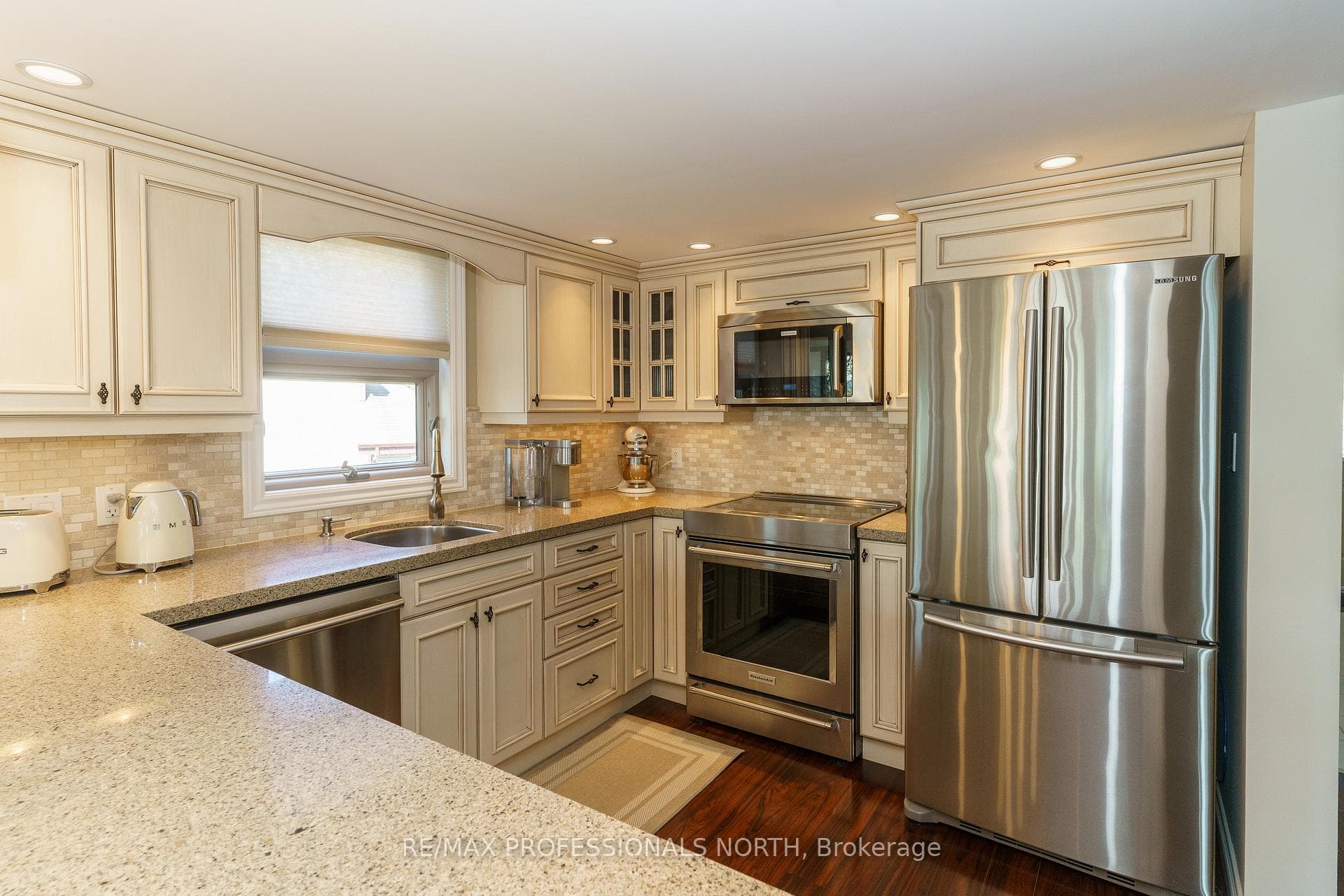 10 Coveside Drive Unit 207 photo 11