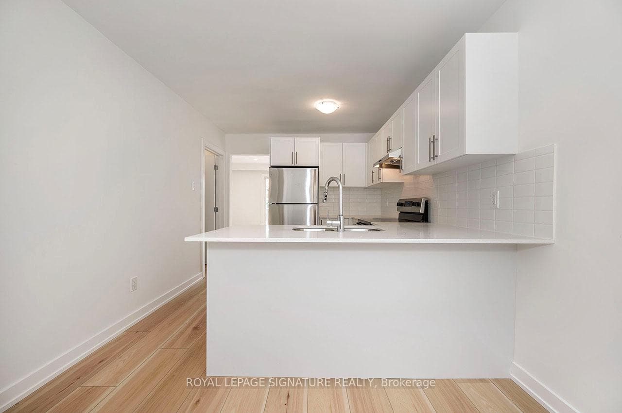 81 Woodman Drive photo 2