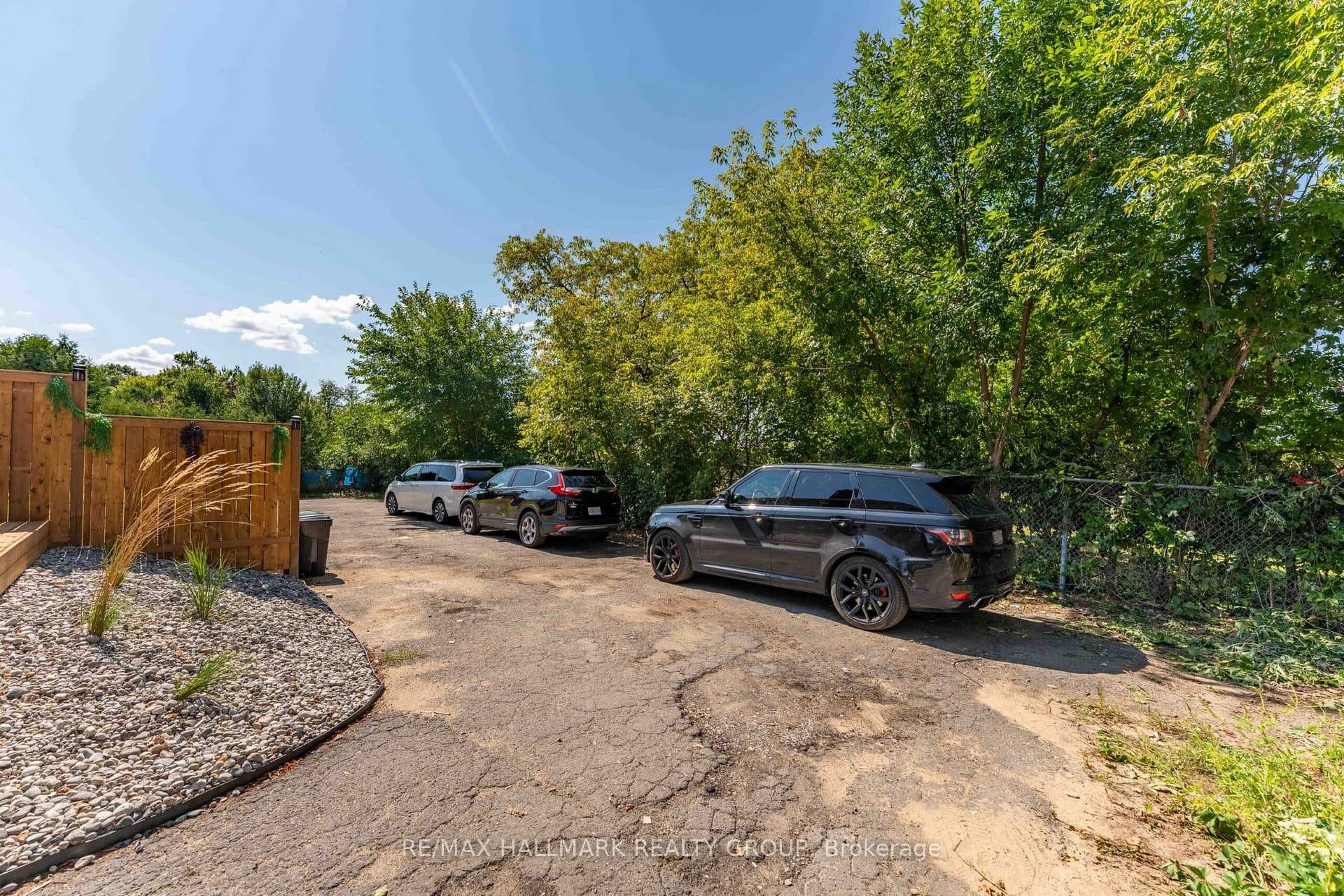 820 Grenon Avenue photo 42