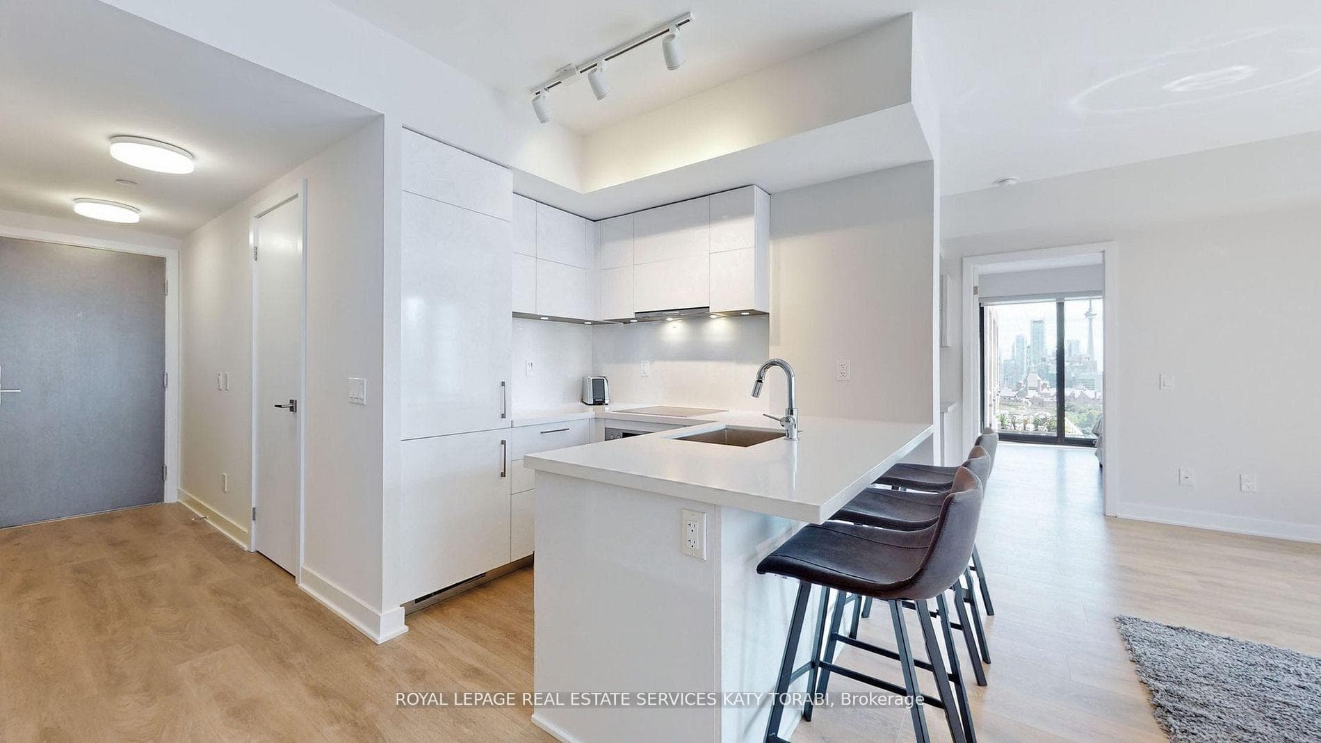 188 Cumberland Street Unit 2010 photo 6