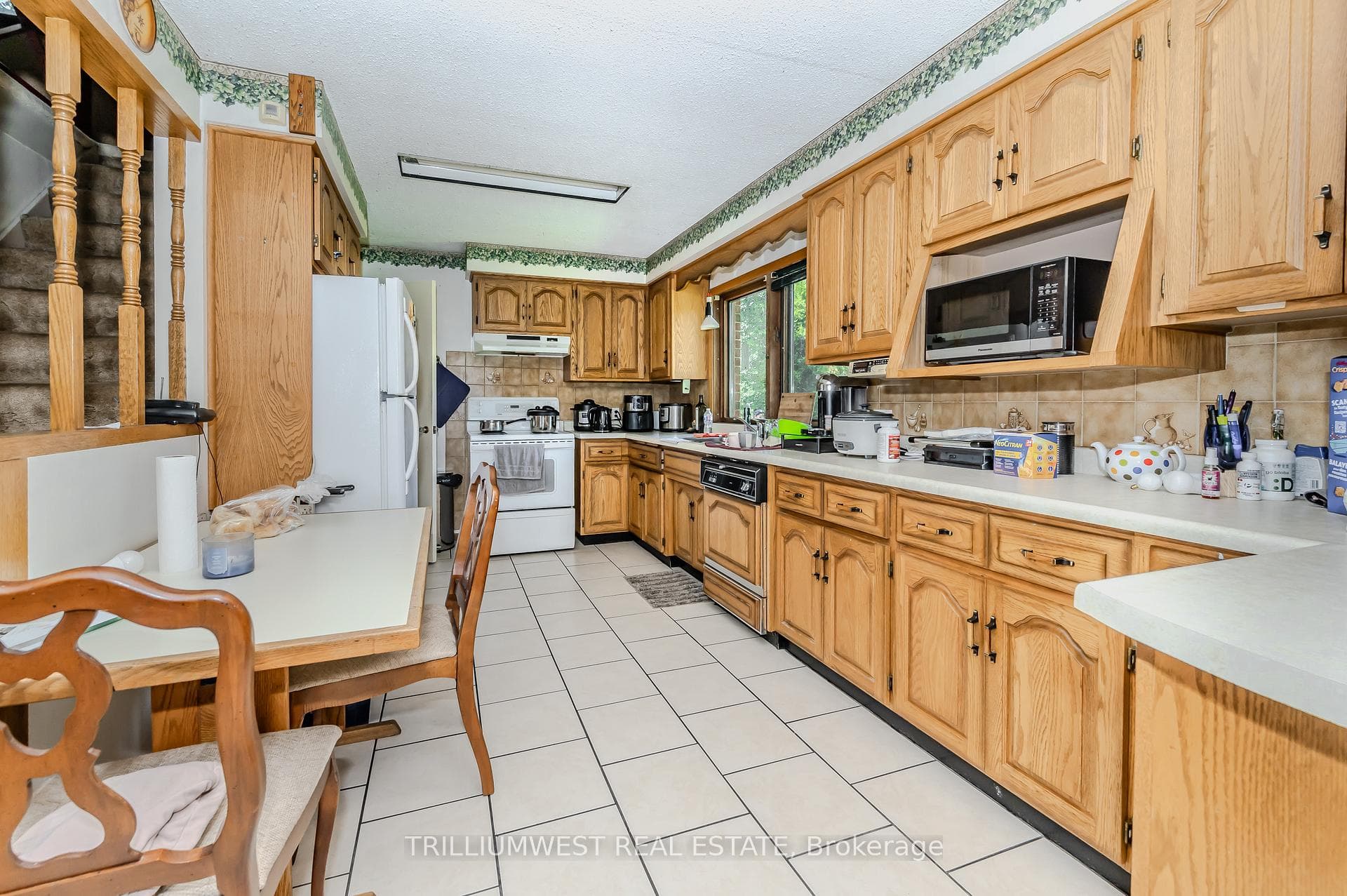 61 Limerick Drive photo 13