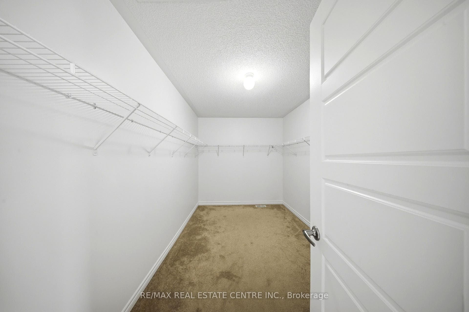 369 Cedar Hedge Road photo 32