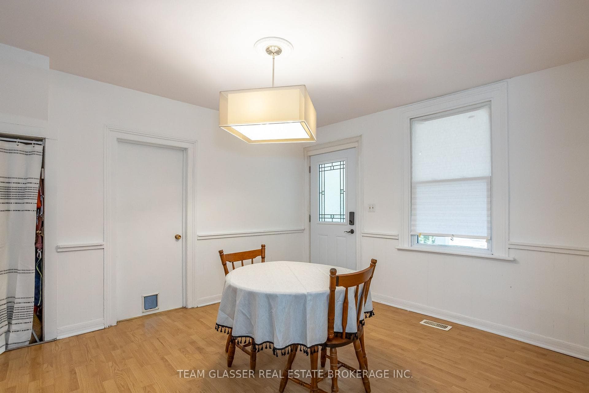47 WARREN Street photo 10