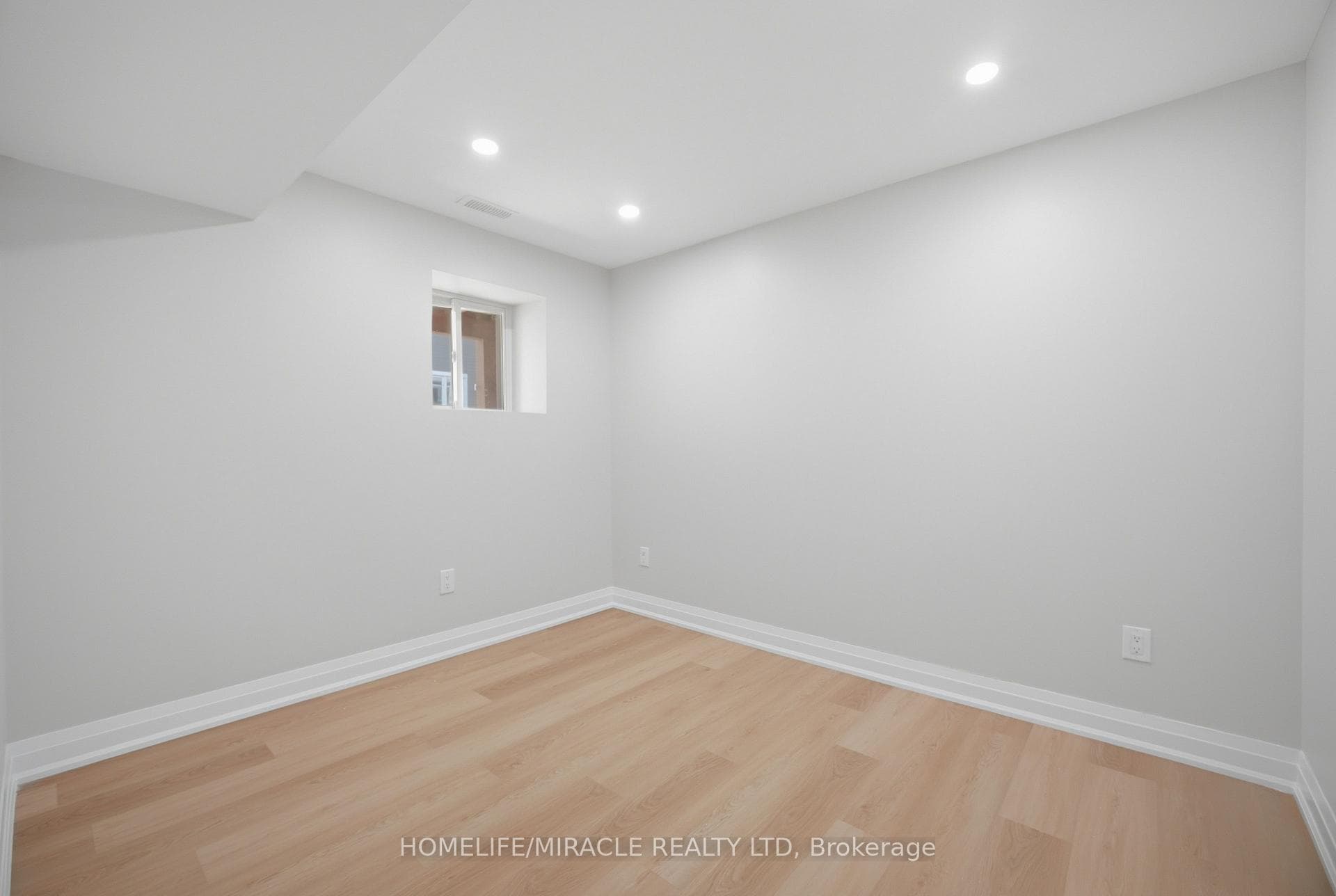 153 Sanders Road photo 41