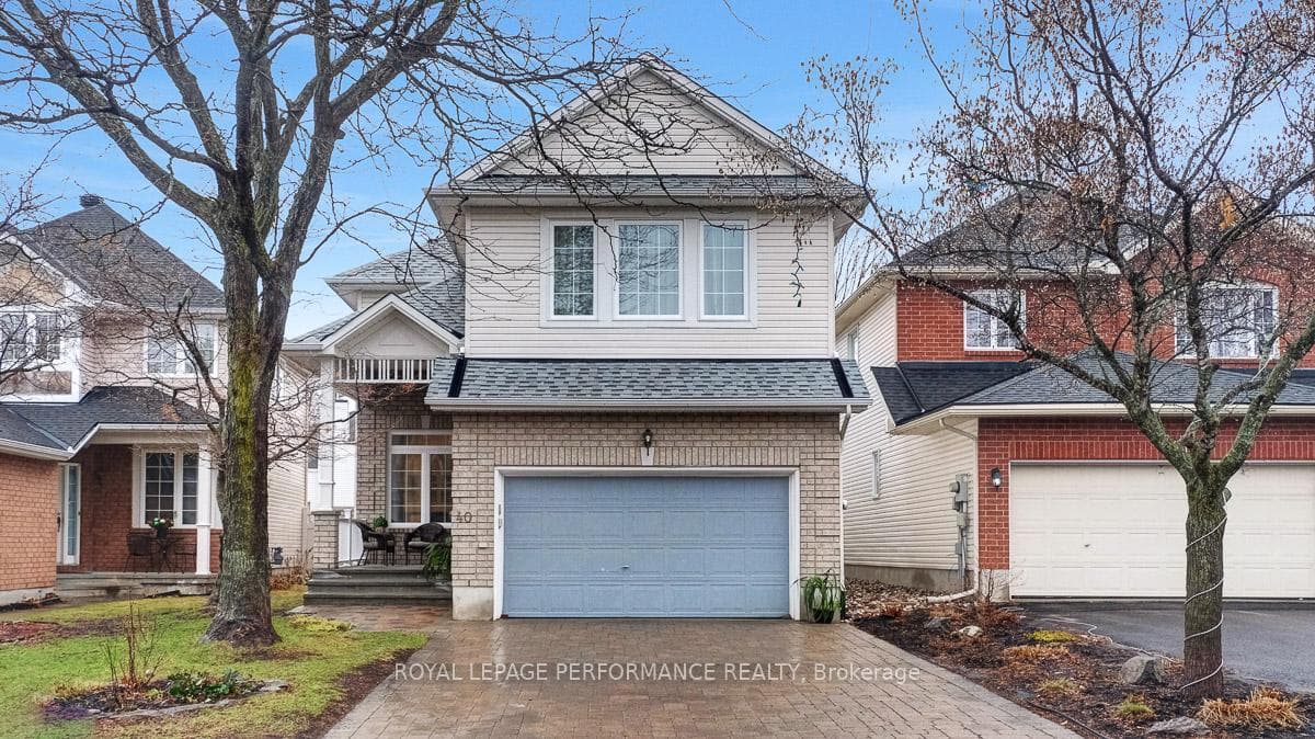 40 Rivergreen Crescent photo 1