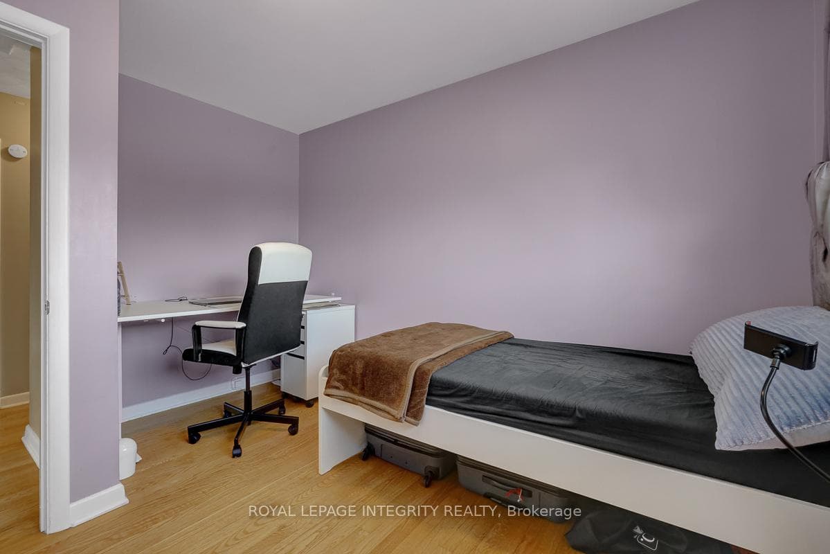 892 Baseline Road Unit A photo 20