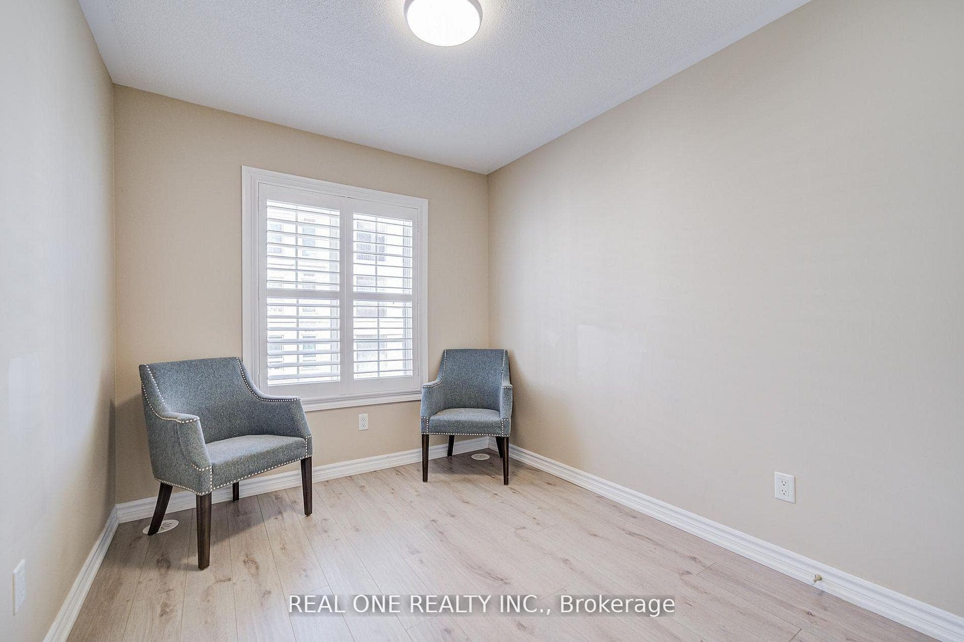9 Ruskov Lane Unit Upper photo 22