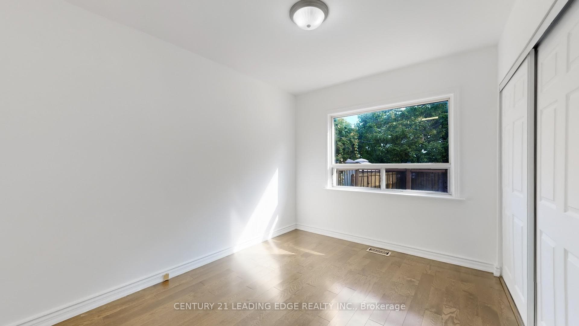105 Gilroy Drive photo 18