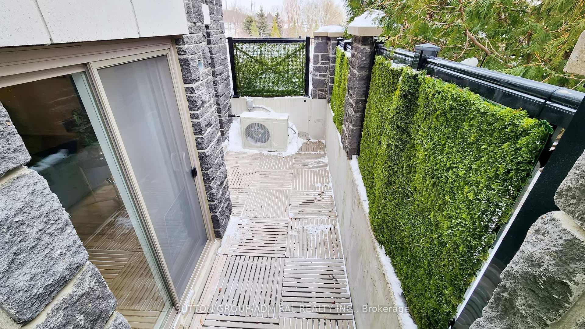 30 Westmeath Lane Unit 2527 photo 28