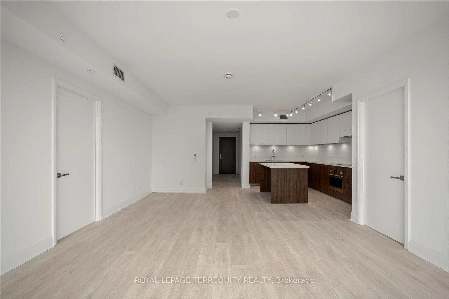 33 Frederick Todd Way Unit 1406 photo 6