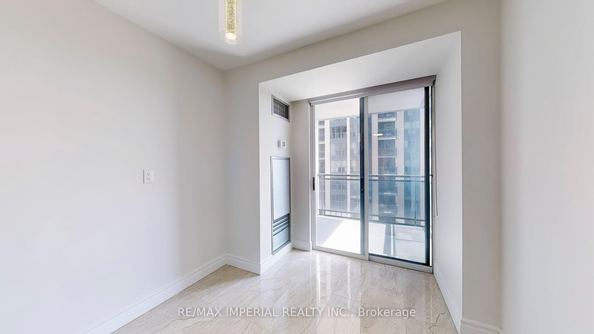 18 Hollywood Avenue Unit 603 photo 27