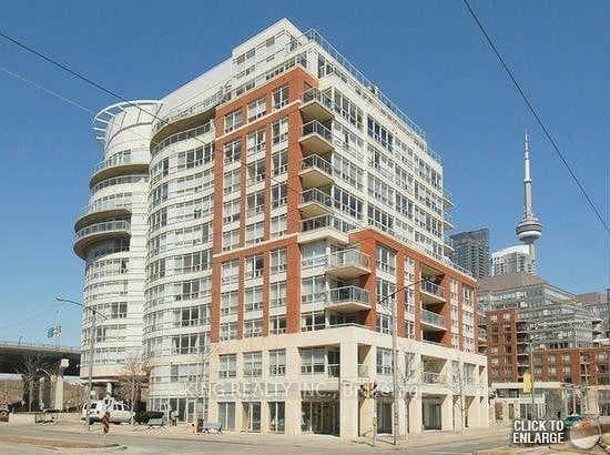 550 Queens Quay Unit 711 photo 1