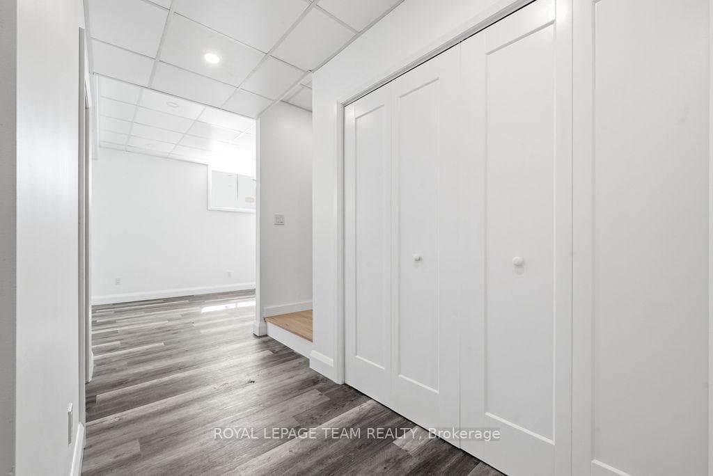 Storage RT, laundry LT