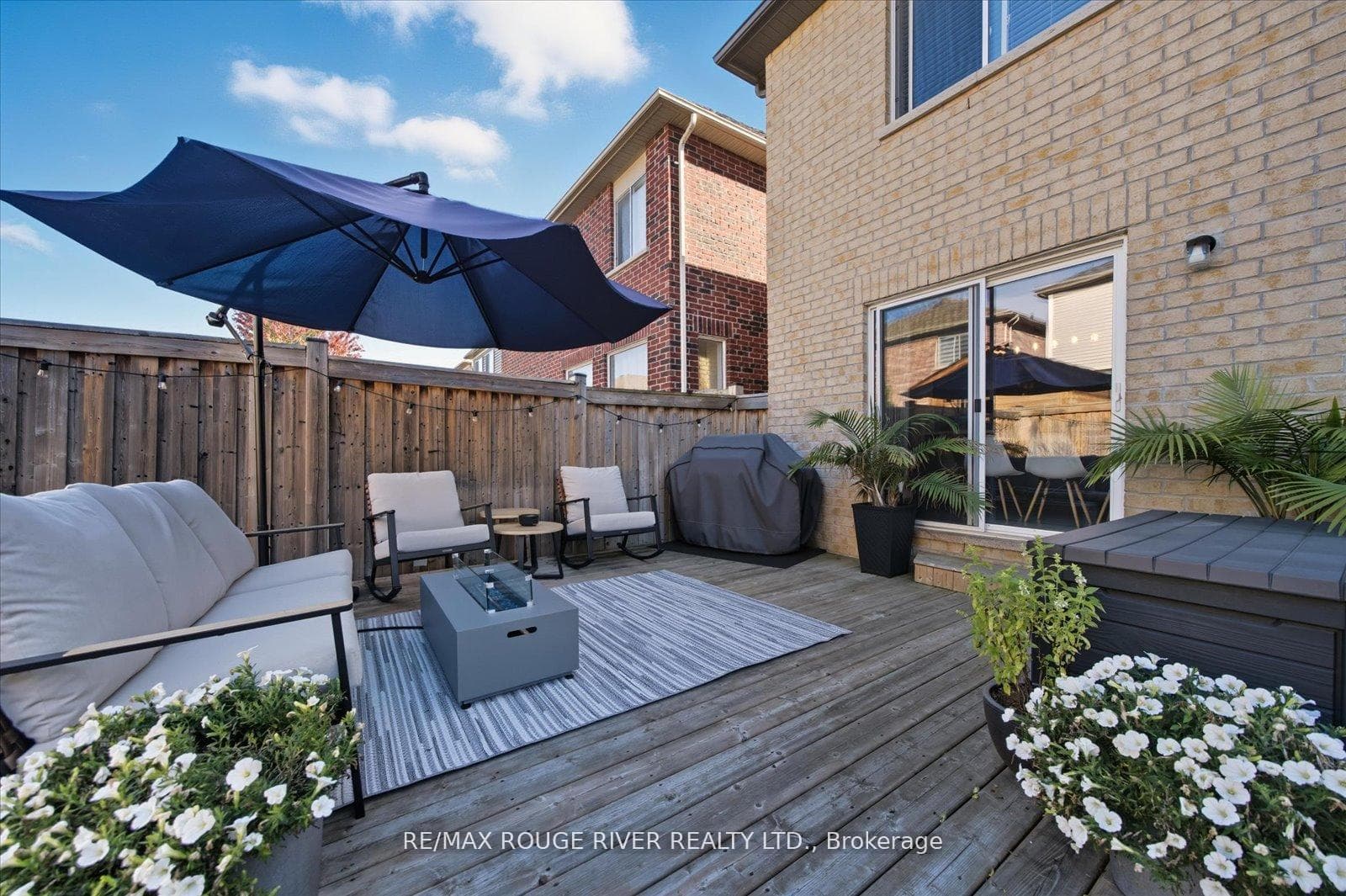245 Blackwell Crescent photo 35
