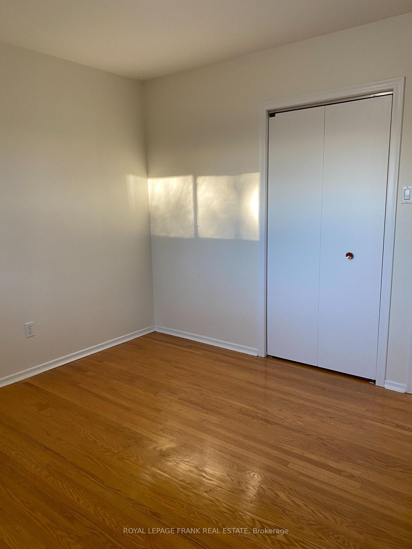 423 Armour Road photo 18