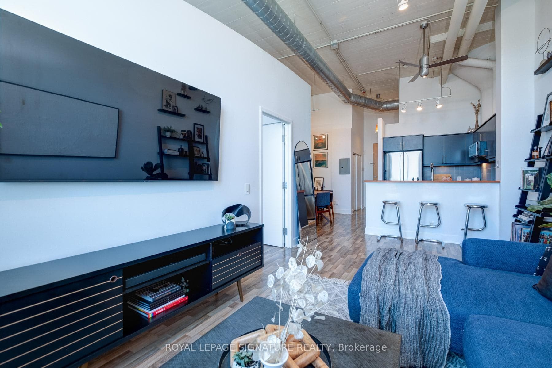 1001 Roselawn Avenue Unit 324 photo 16