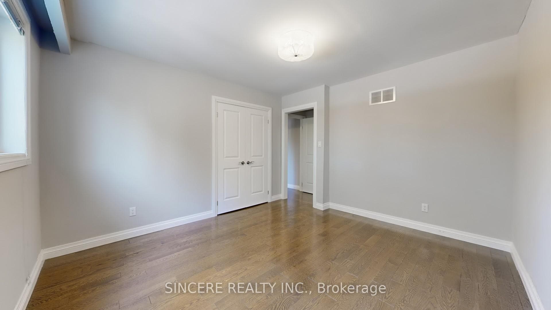 50 Craigmont Drive photo 23