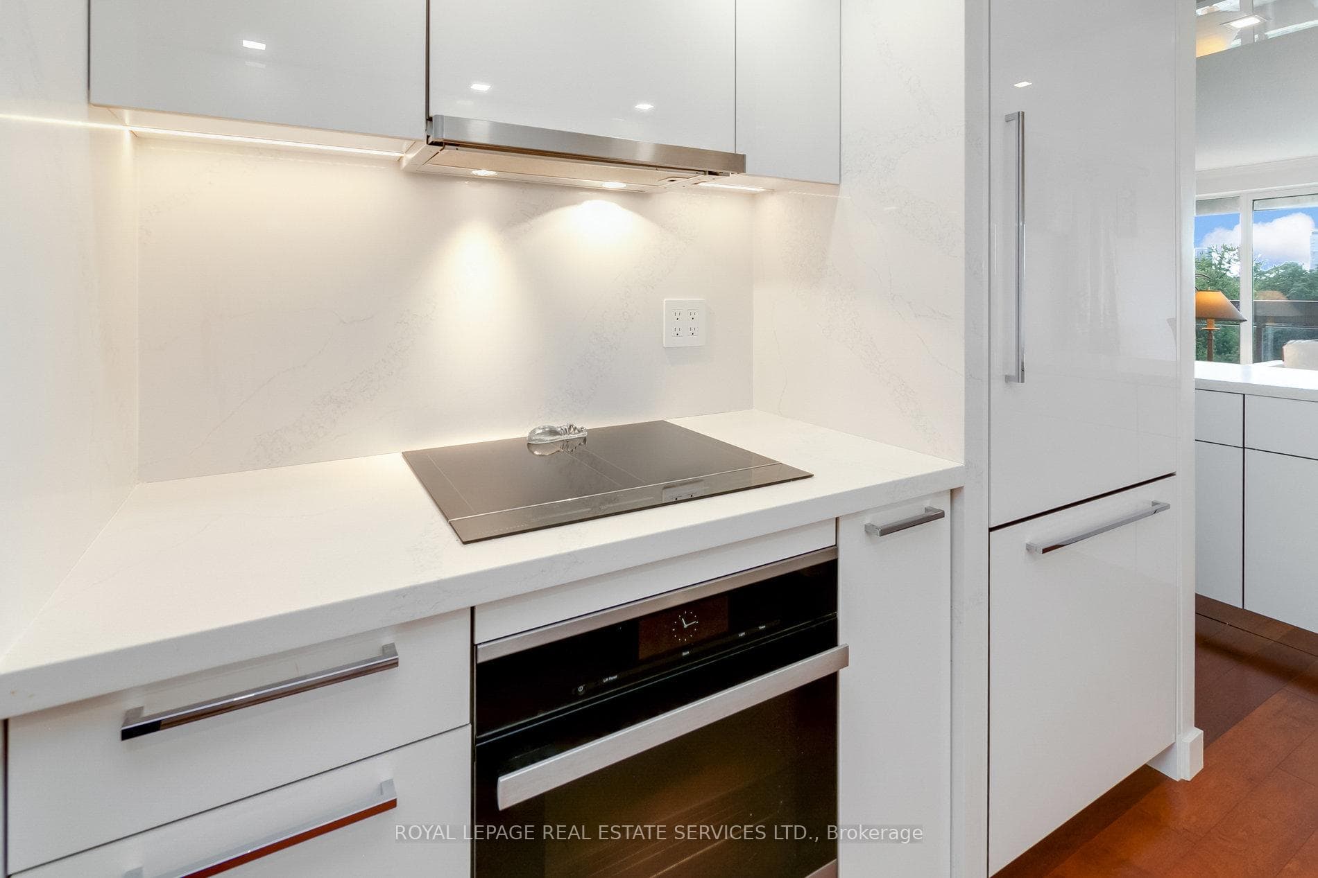 63 St Clair Avenue Unit 501 photo 14