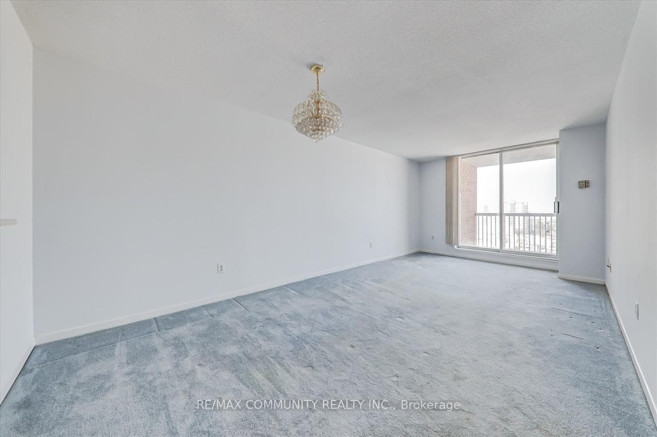 15 Sewells Road Unit PH3 photo 12
