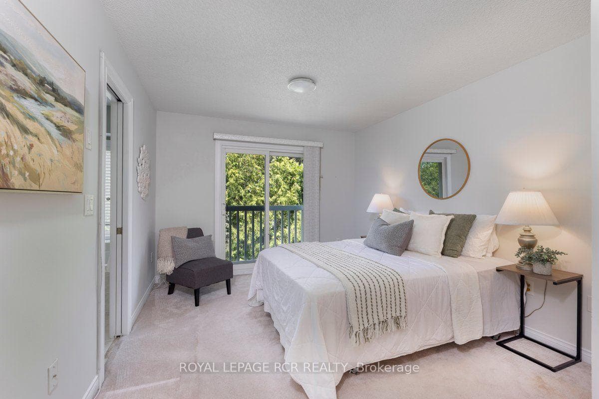 1065 On Bogart Circle photo 15