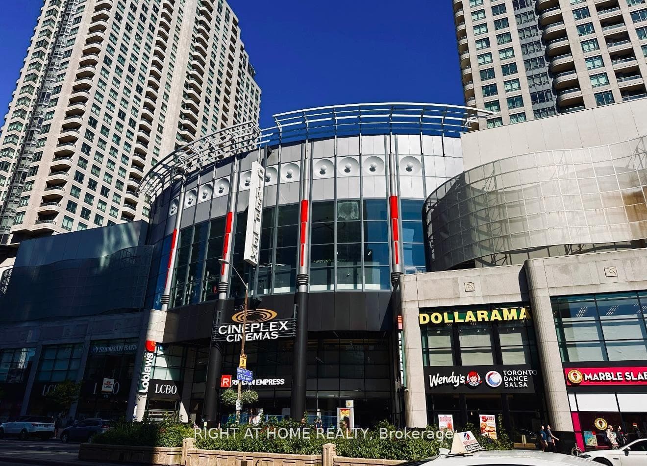 Yonge and Sheppard entertainment