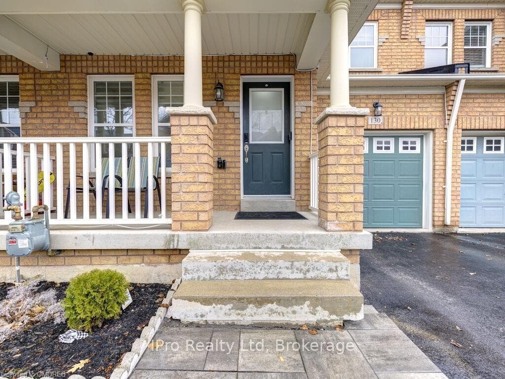 130 SWINDALE Drive photo 3